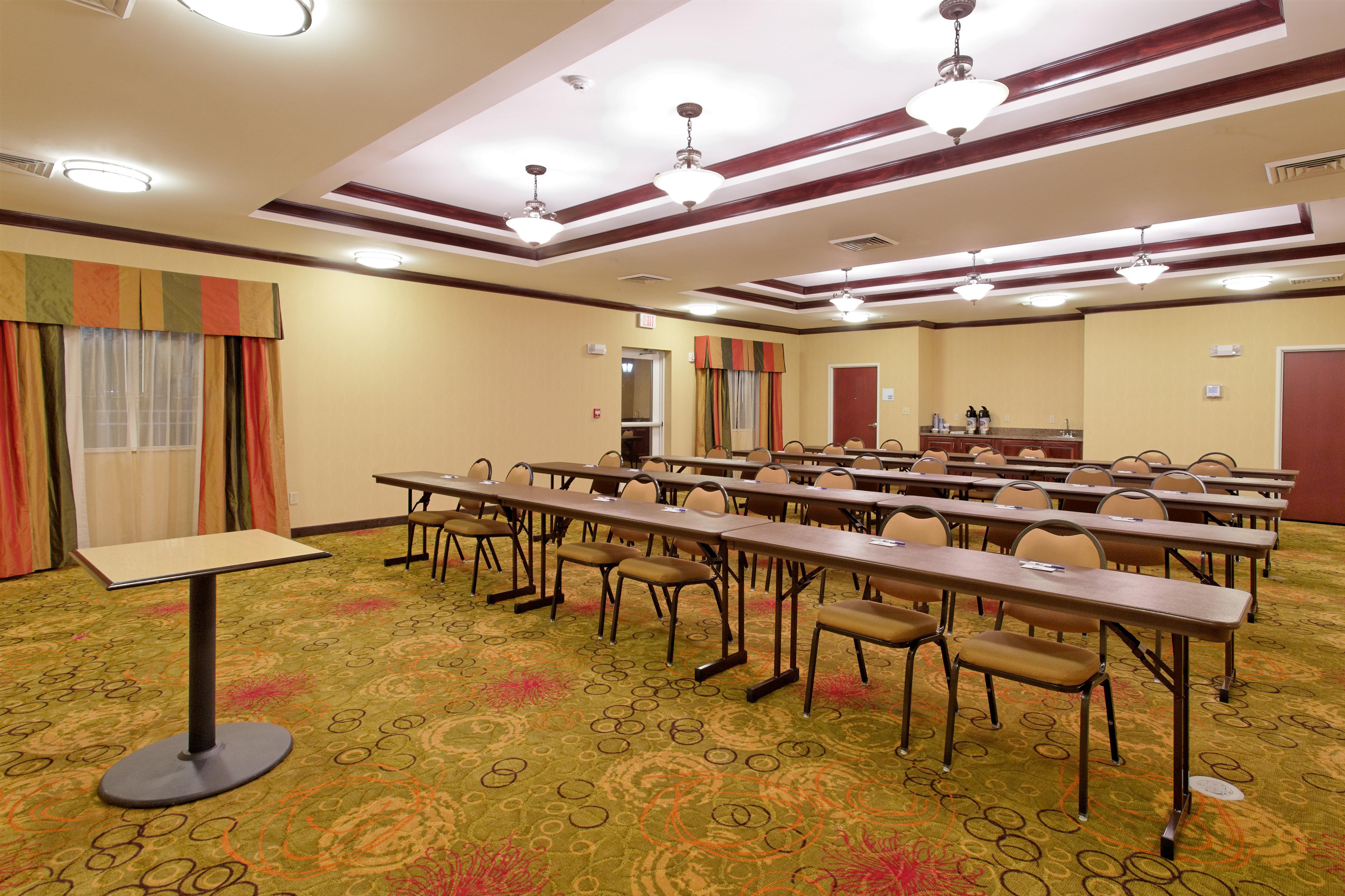 Holiday Inn Express Florence Northeast By Ihg Exteriör bild